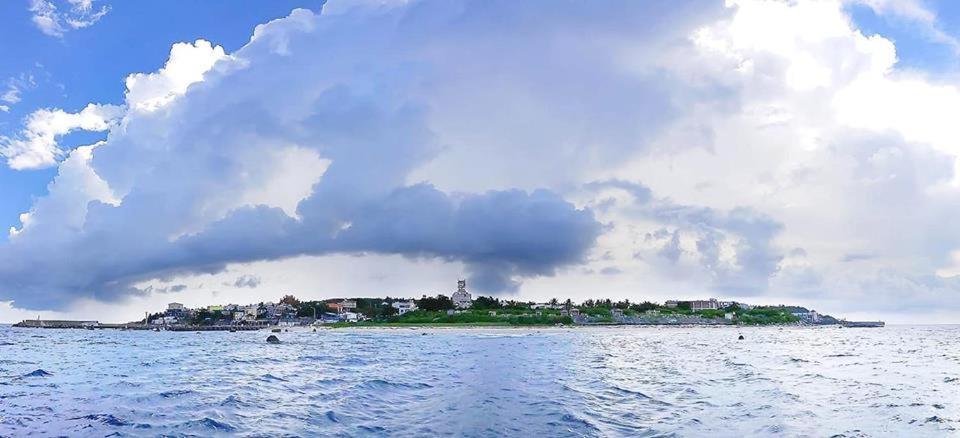 福緣白龍宮海景 Apartman Hsziaoliucsiu Kültér fotó
