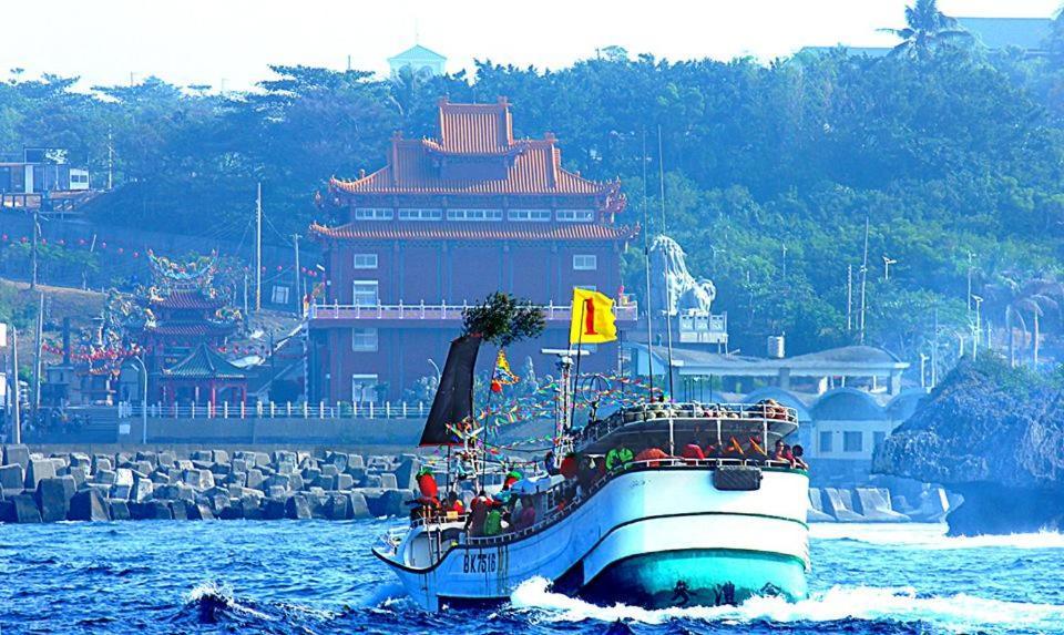 福緣白龍宮海景 Apartman Hsziaoliucsiu Kültér fotó